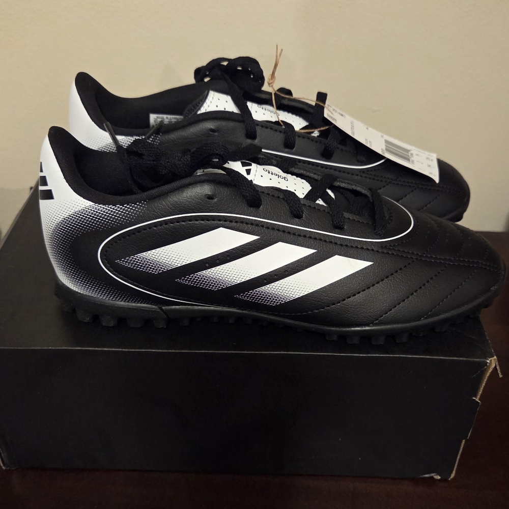 Adidas Goletta Boys Indoor/Turf Soccer Shoes